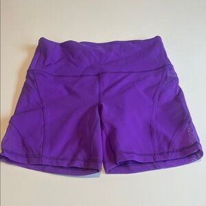 Lululemon 6” shorts